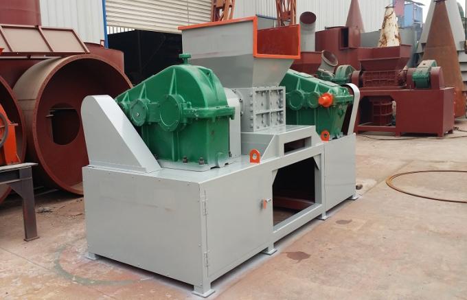 Big opening port, high capacity double-roller shredder for steels, wooden pallets, rubbers, plastics, and food waste